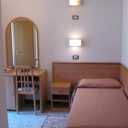 Albergo Moretti Senigallia Exteriér fotografie