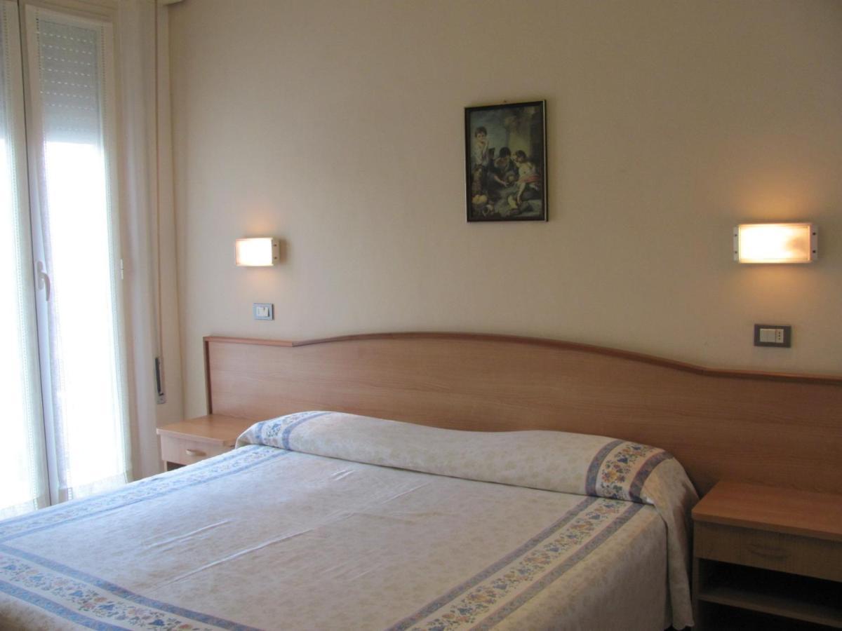 Albergo Moretti Senigallia Pokoj fotografie