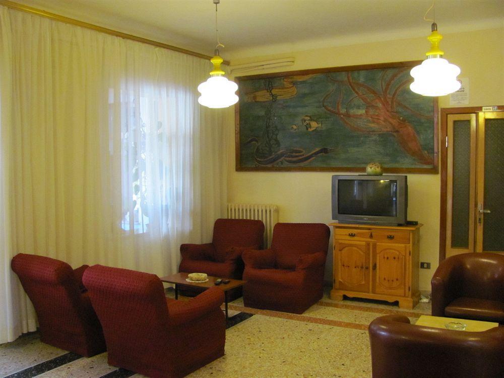 Albergo Moretti Senigallia Exteriér fotografie